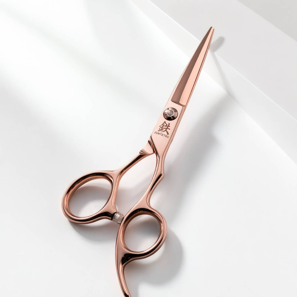 Juntetsu Rose Gold Cutting Scissors - blade detail